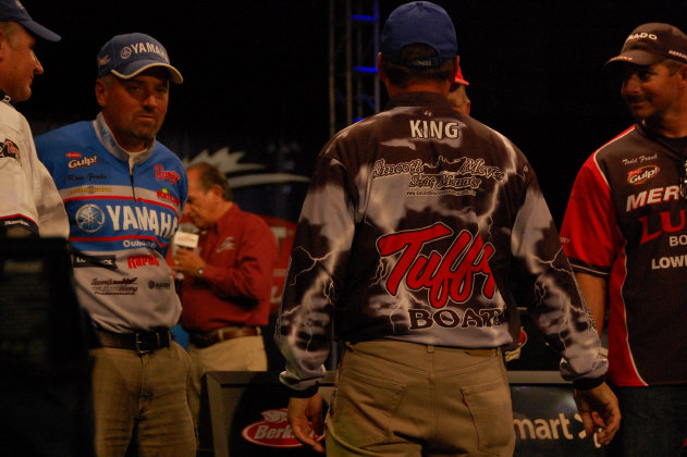 282BB293-FB55-4447-B0C0-E4B5CF8A680C