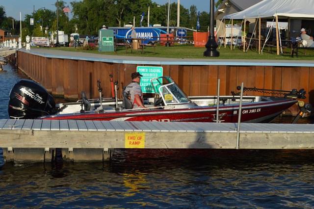 28514B5C-09AB-4D36-99D6-7E043D7ADB2E