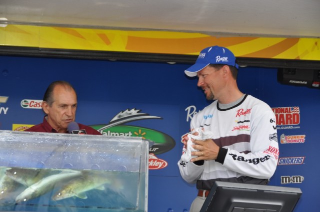 288B3071-4DF9-4288-9C62-69A9699313E8