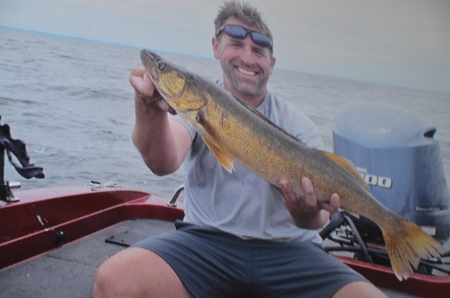 288EE027-A29B-404F-9C73-62A1DB9C3CAF