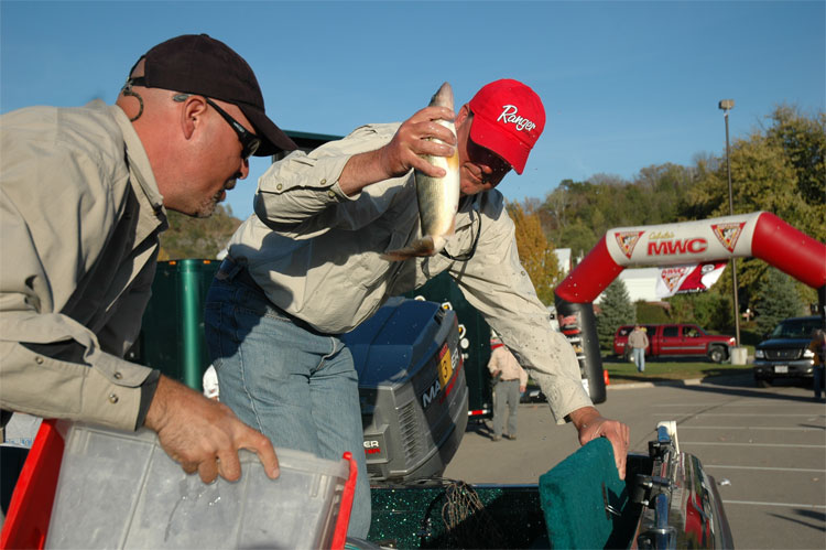 289DA372-6D06-49E4-987D-4C51297ABBAA