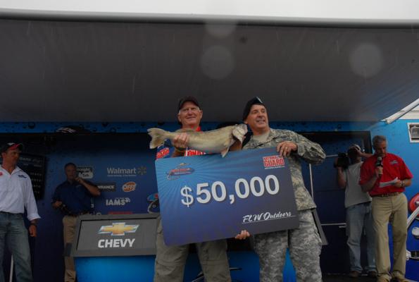 28D826D9-24A8-4542-9AF0-7B8400E39409