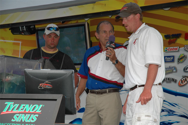 28E55180-36C7-4196-AF79-BC0D3E5B324C