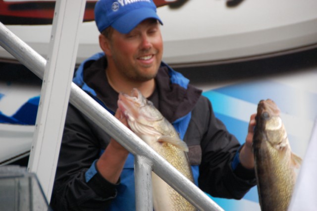 28FC122F-88A4-405E-B637-82EB31063C10