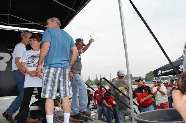 2908C010-D8A8-4F71-8D04-8E55A35B109E