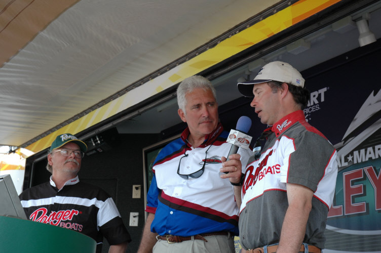 2943AB8B-72C6-470D-A74A-280E65255822