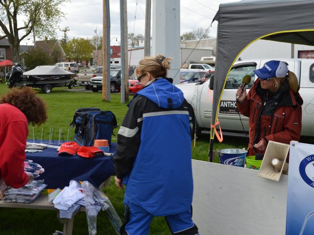 2948B06A-1E56-460D-BC58-78F60D2D92AD