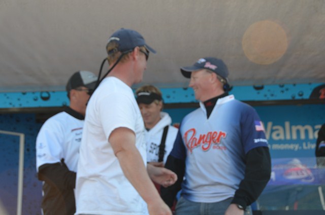 295217C2-9376-4EC4-9359-291B4D7A7CA8