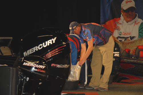 29696081-69C6-47F5-AF10-E76F2B1C1DB2