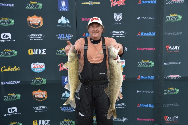 296E8EA4-4597-4764-9966-38CDA192D910