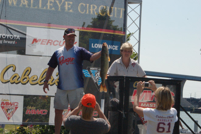 29814F30-B787-463C-8EE4-A85A070AC209