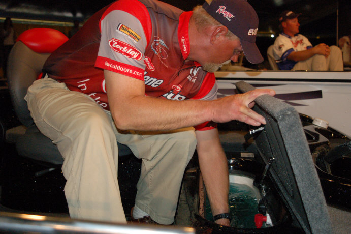 29983509-15A9-4C71-8E4C-4DDE3E68F724