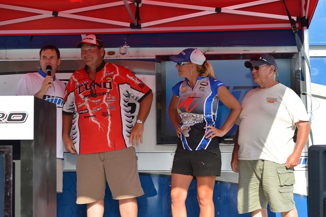 29B75D3F-D265-4F87-96B7-684B2622C83B