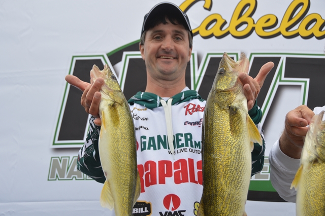 29E59B5B-ED68-4EF8-9DAB-81843CDC97CB