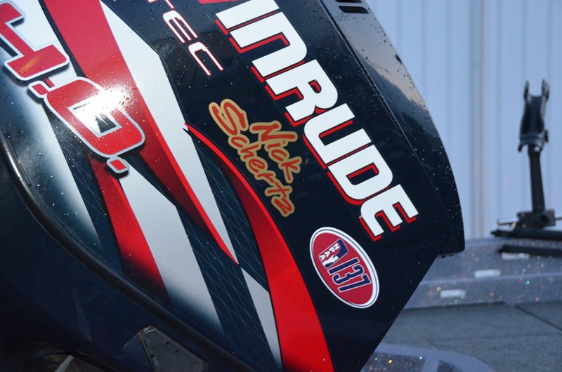 B9F43B8C-2580-4CB7-81A3-00BF46761F79