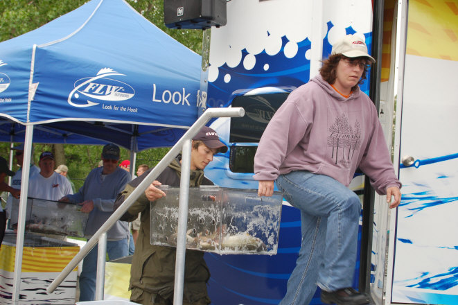 29F0767F-BACB-4FBA-B7D6-2FC9DFCED2B7