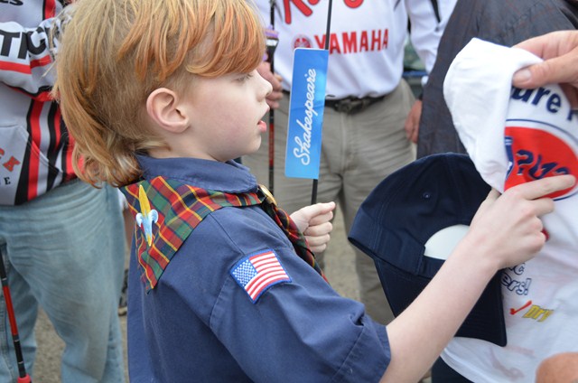 29F9E6E2-AA3D-41A9-A629-7F55B518AA79