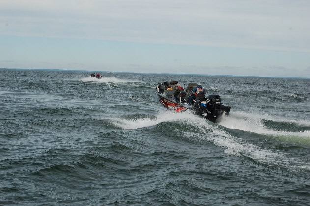 2A0F40EF-4EE7-483B-BBD4-F663B12622D4