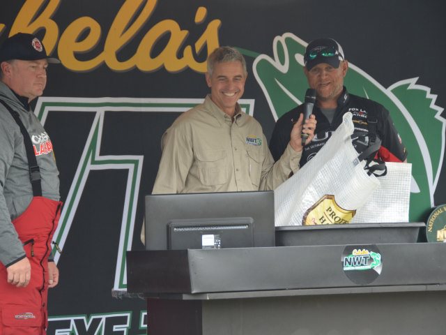 2A3ADB5A-FAB7-4248-B2A2-88EA7DCEE752