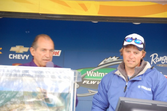 2AB2CA38-2021-462F-B37B-B8D6F064D553