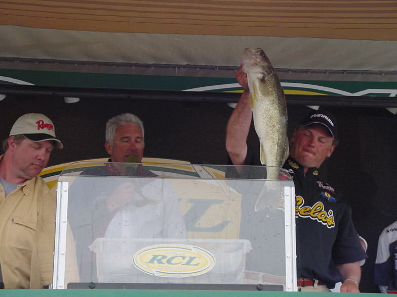 2AB5B848-3DB6-4FFE-A99A-744F49F90DAF