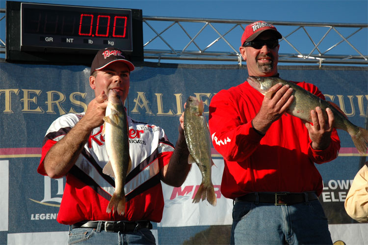 2ABB73D9-2E5E-4C34-ADE5-6E4FFA4BB9E7