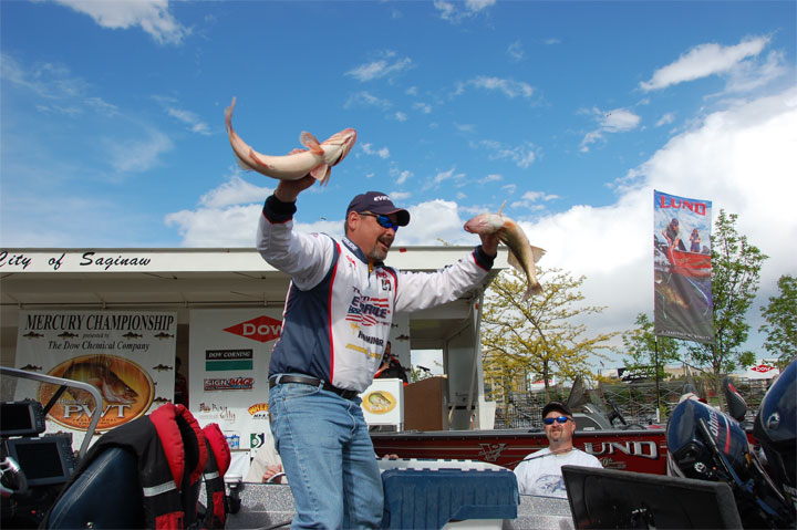 2AC22DFA-5206-44C2-997F-2873B9AA508E