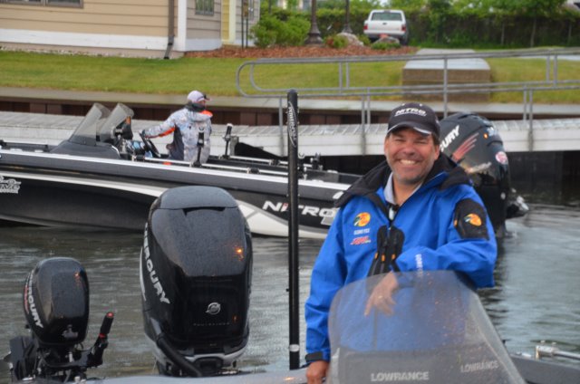 2ACDB1EA-E62F-40DD-8A22-68303155A38D