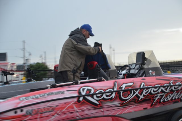 2ADEEC46-E91B-49DB-BA07-74EB88A31CF1