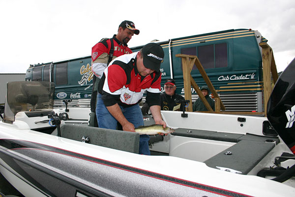 2AED0982-651A-49AF-9892-297FE3B544C9