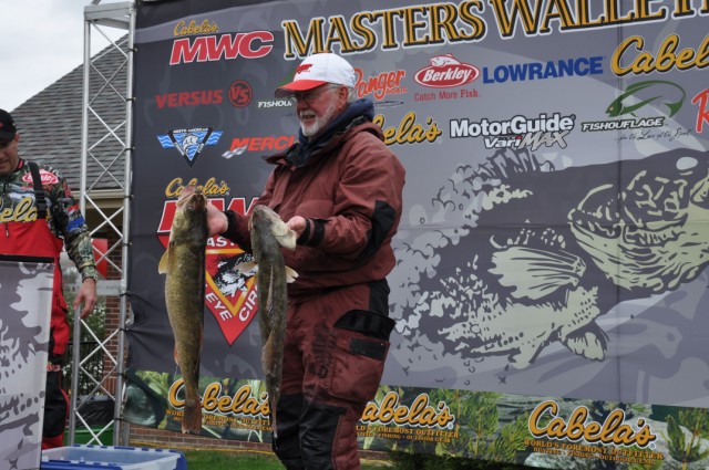 2AFC3F21-6DF4-4E24-887E-429F46A5FC41