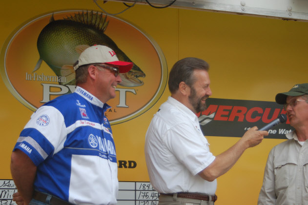 2B23A710-AA73-43C0-951A-E6471191300E