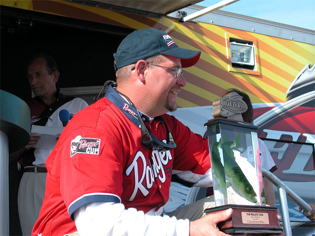 2B2566DE-8A55-4690-A6BA-C326A47FEA6C