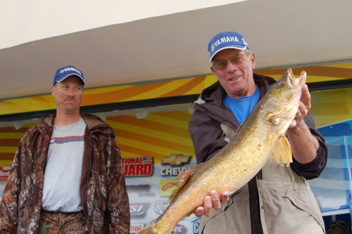 2B49853B-8B2F-48B1-A791-C5C6F5FD935B