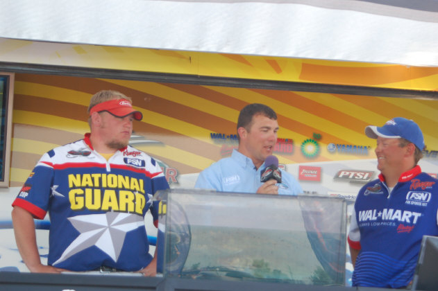 2B546C7D-F84F-462B-A2C8-4503AB8F9110