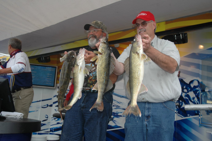 2B8098CD-3B3E-4C67-BE67-0CFB3A69086C