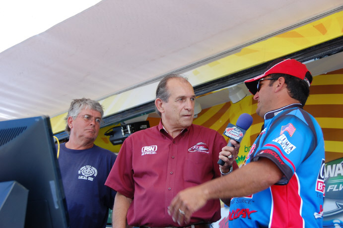 2B86077E-2B20-4A0E-A7DA-589434856E28