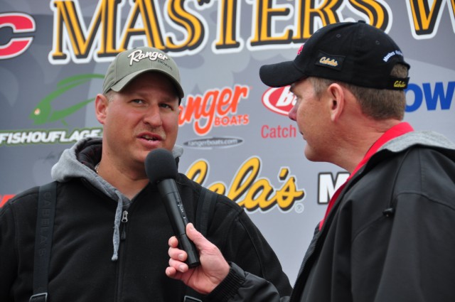 2BA95DC2-ECF3-485F-AAE6-63E9F7F9081E