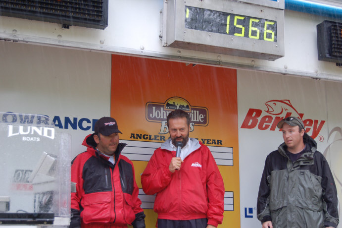 2BAB0B84-5BC9-4AFF-BEDC-D360D1E84F25