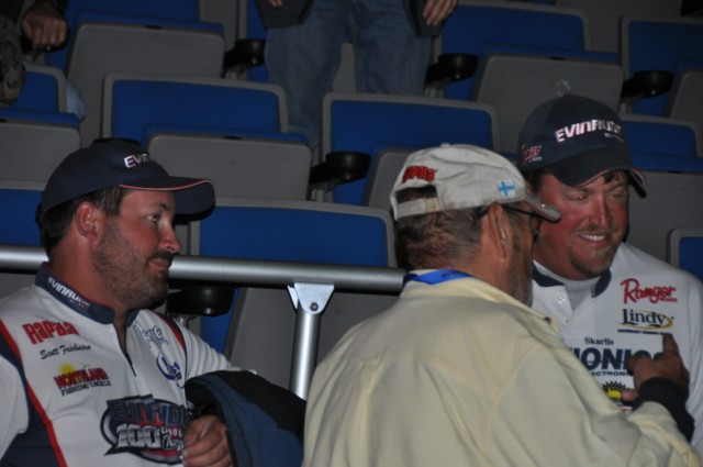 2BDFD1D0-6C9D-4FAB-B1A7-2467B4EBEB28