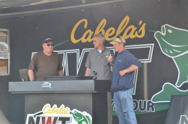 2CAAA1C7-CC69-4899-9D37-C60FAB2C28E1