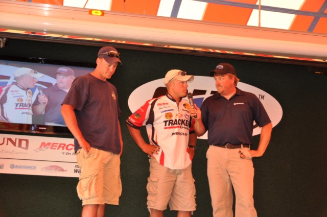 2CB75BF9-A3A9-42B3-9A0C-3AA9FE009613