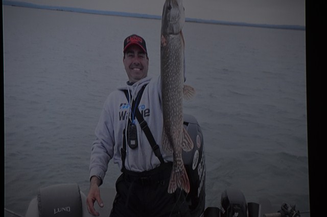 2CBC10D7-114A-45B6-BDD4-D19918CC472C