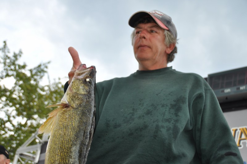 2CBF96BA-1A88-470F-9361-B8C19B361B75