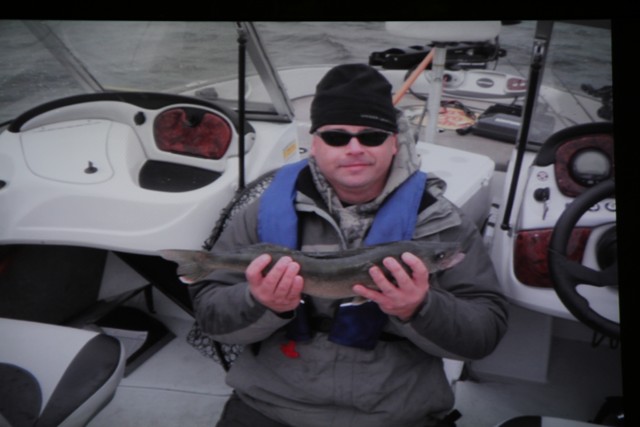 2CE5DAE5-2075-47E7-BFDA-92AD45239C6F