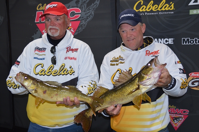 2CF9A0B6-CA14-434A-B5E0-360C496BCB6D