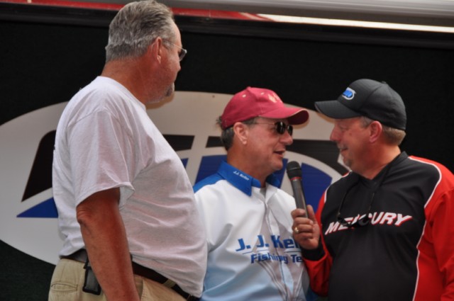 2D0088A3-6CF7-4372-8492-C94FFE14EC0F