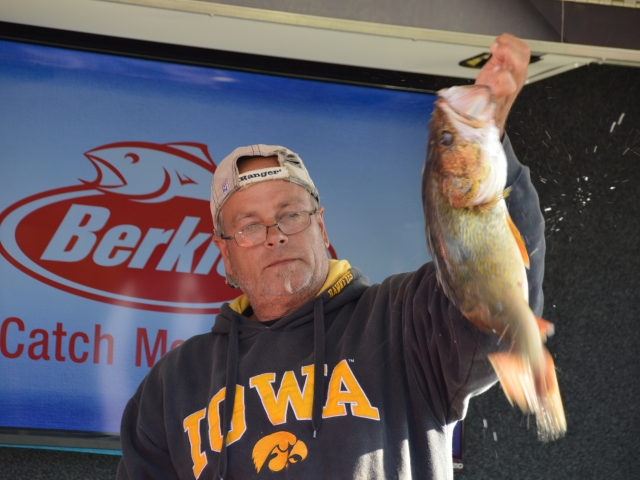 2D0902D6-44E2-44D7-A5F4-2B72E25518E7