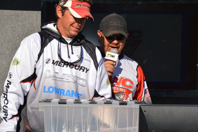 2D0EDF35-D151-463D-ACA1-1B58B9E31FC0