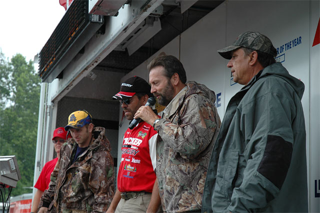 2D114CB5-6A38-4D00-ADC0-C437C2F4FBBC